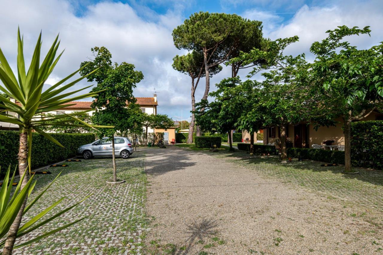 Villa Rosy Torre del Lago Puccini Exterior foto