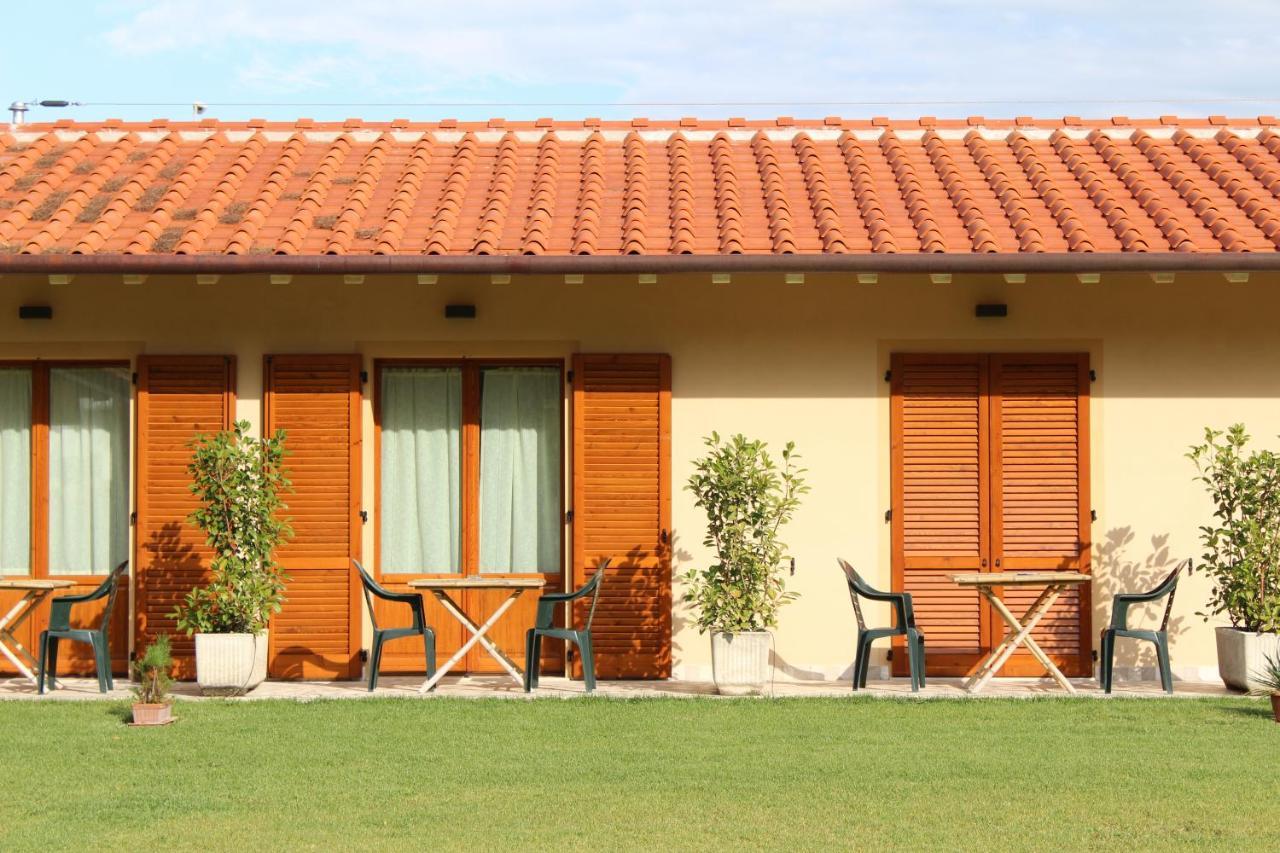 Villa Rosy Torre del Lago Puccini Exterior foto