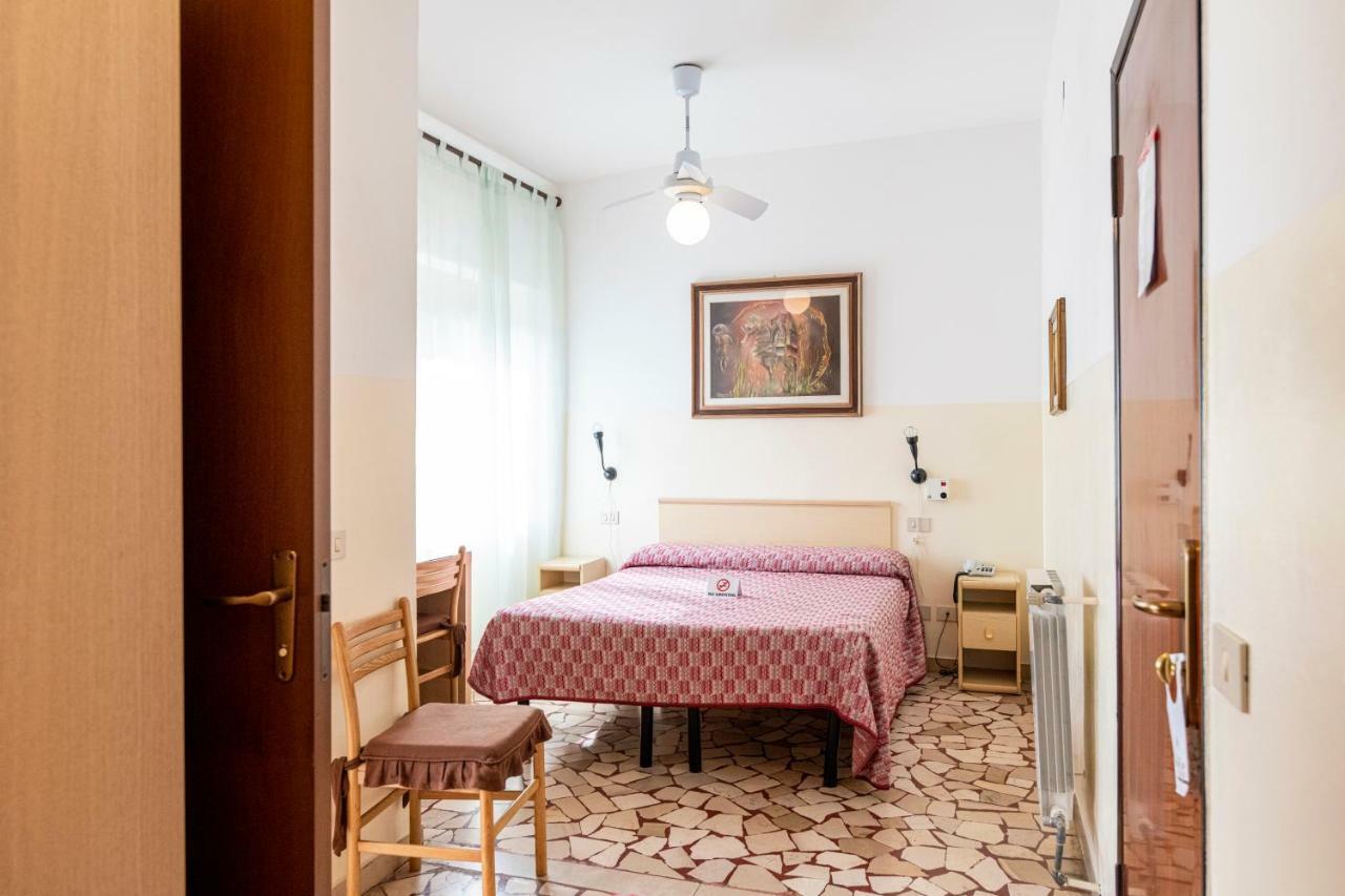 Villa Rosy Torre del Lago Puccini Exterior foto